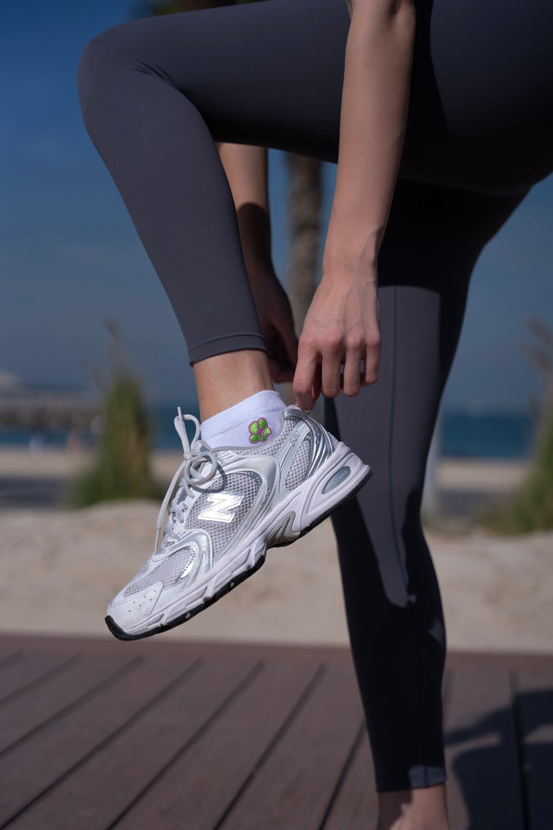 Cali OC White Ankle Socks Green Flower, women's socks